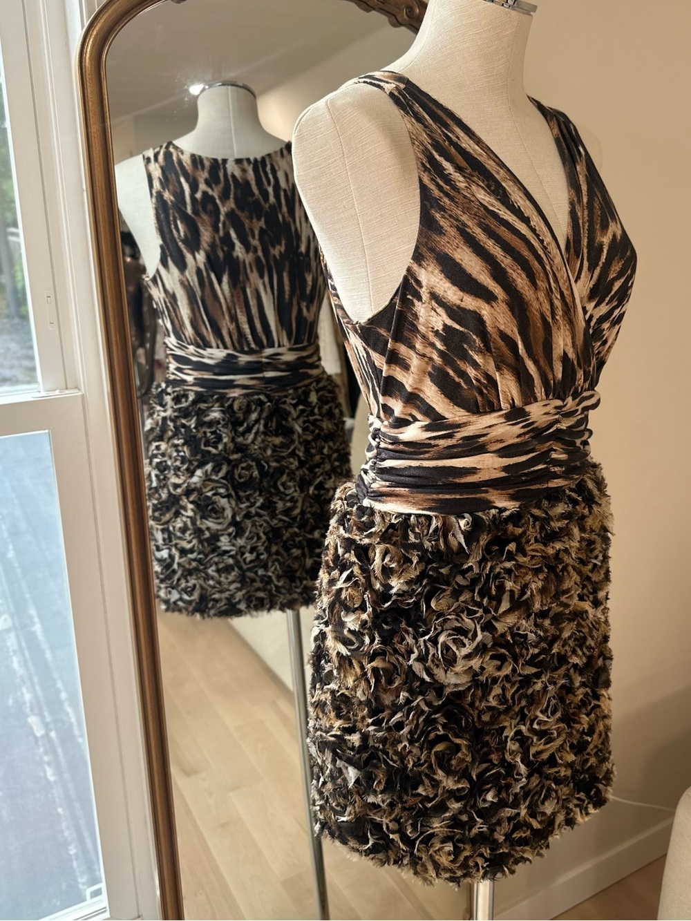 Alberto Makali Vintage Y2K Leopard Print 3D Rosett Cocktail Mini Dress in Medium